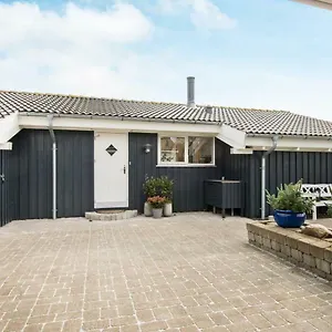 6 Person In Ebeltoft